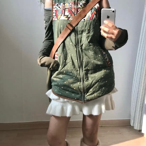 미라이클립 카키 스타 별 패딩조끼