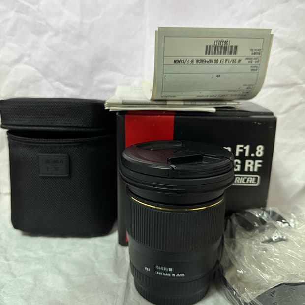시그마 20mm F1.8 DG RF 캐논 마운트 렌즈 거의새상품