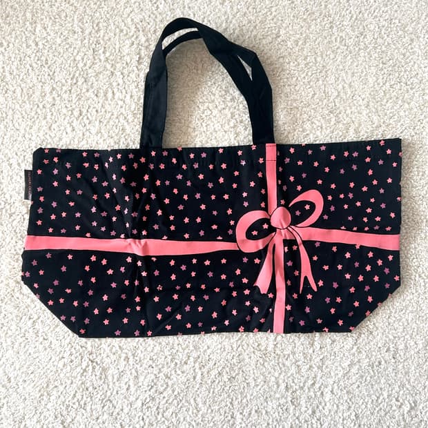 츠모리치사토 토트백