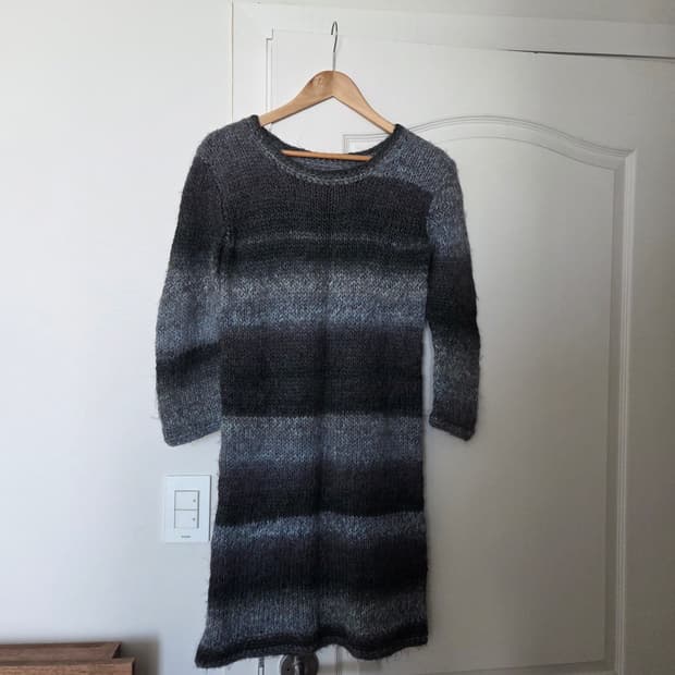 그레이 회색 그라데이션 니트 원피스