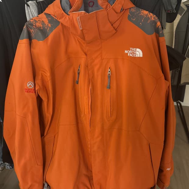 노스페이스 바람막이