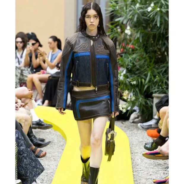 (새상품) 앤더슨벨 자켓 24SS Milano show 상품