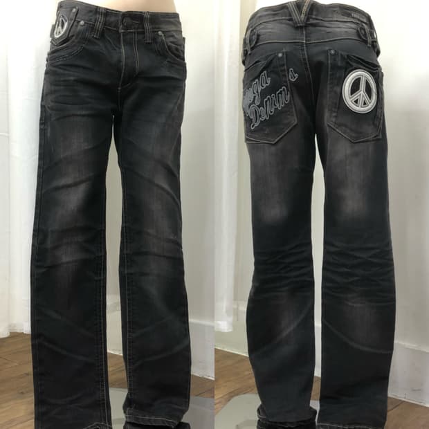 peace patch dark denim straight jeans