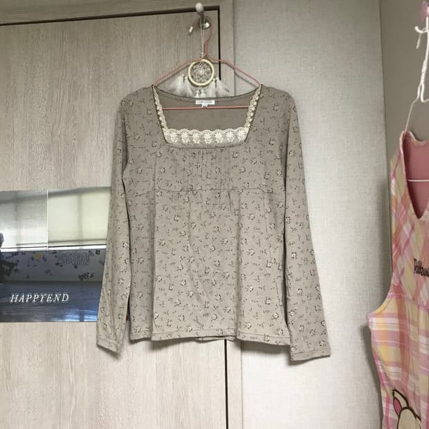 카라하나 빈티지 CINEMA CLUB 모리걸 잔꽃 롱슬리브 이너 티셔츠