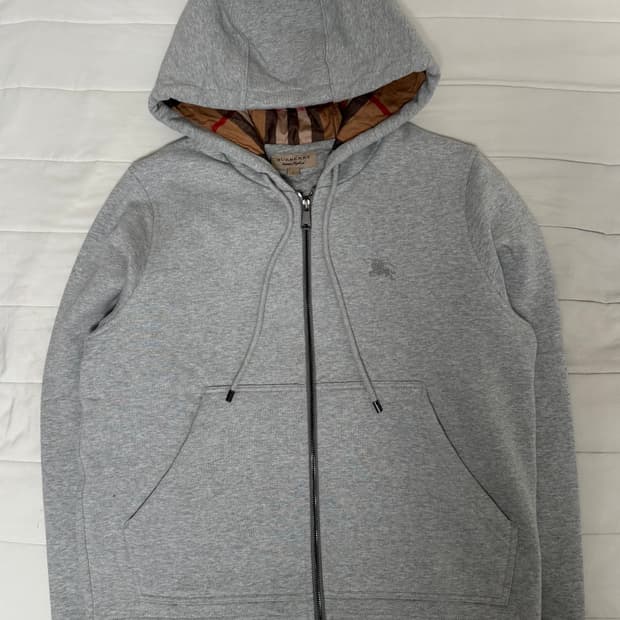 버버리 체크 후드집업