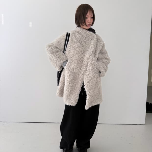 베르크서울 퍼자켓 그레이