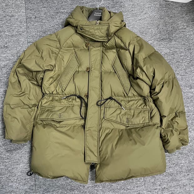 유니폼브릿지 쉘터 다운 파카 올리브 L