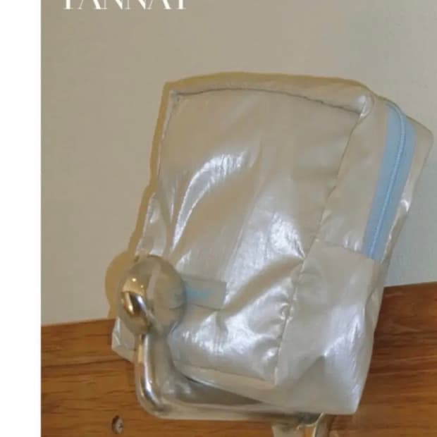 (미개봉새상품) 타낫 글로우 파우치