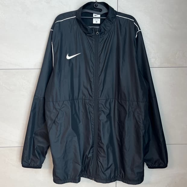 나이키 바람막이 블랙 (2XL) 