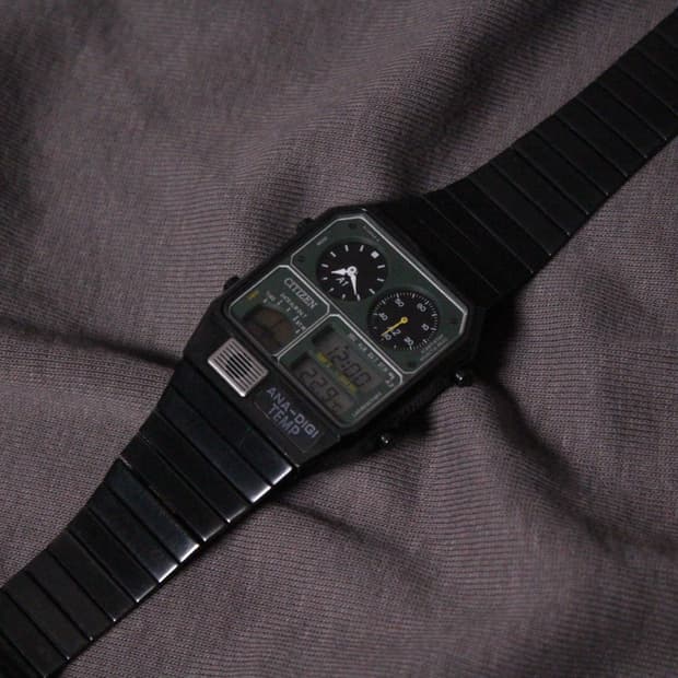 시티즌 X Tictac 아나디지템프 카키