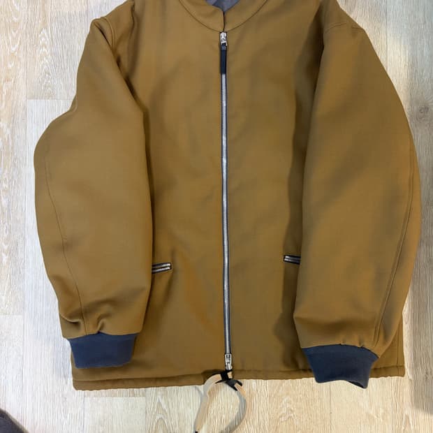 띠어리 프로젝트 자켓