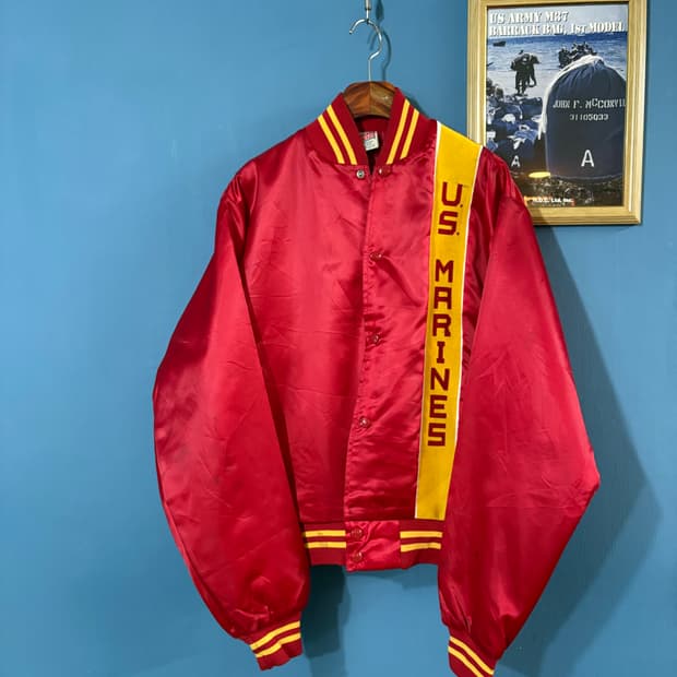 80-90‘s USMC Soffee varsity Jacket.