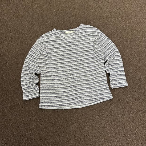 L)ST.FRANC 빈티지 멀티스트라이프 v넥 니트