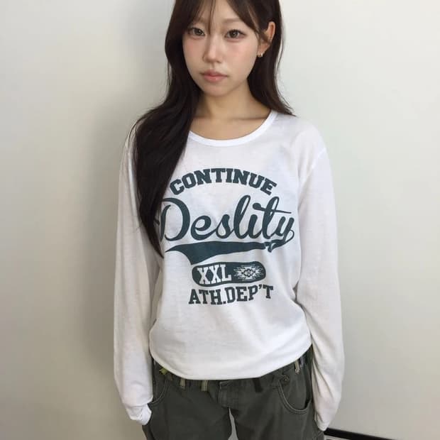 DOUBLE FOCUS Graphic Long Sleeve