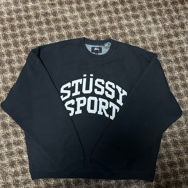 스투시 맨투맨 새상품(XL)