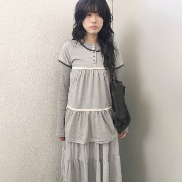 샵피에브레 shop.fiebre 레이스 버튼 셔링 탑 그레이