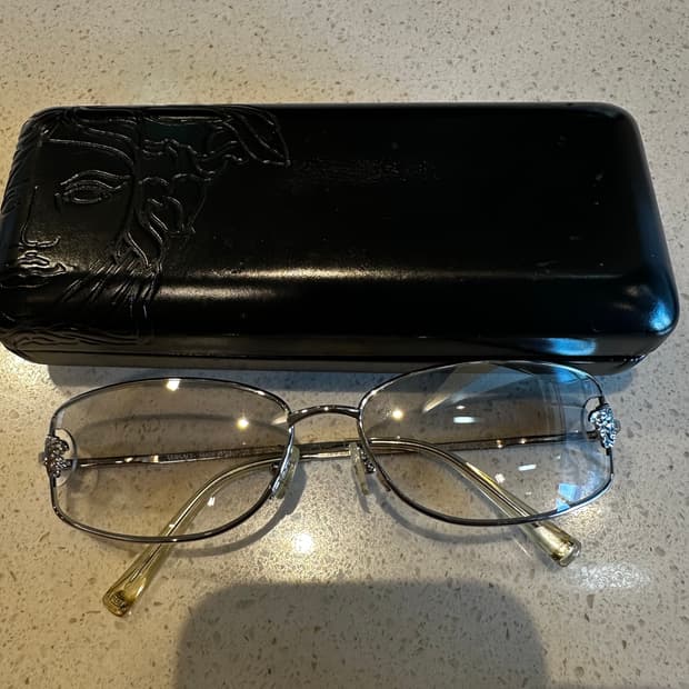 정품 베르사체 빈티지 라인 MOD N33