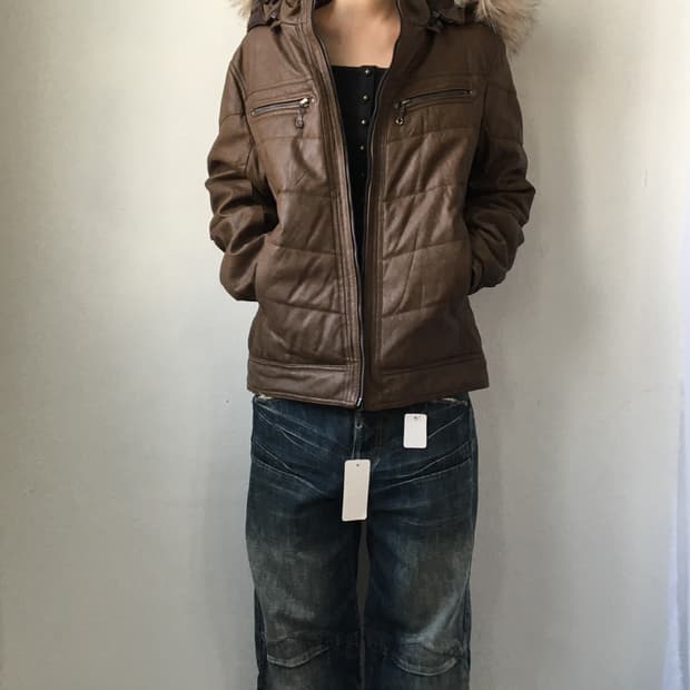 Fake fur hood high neck jacket