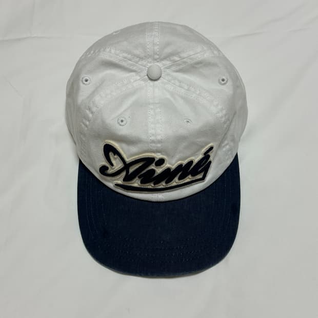 에임레온도르 볼캡