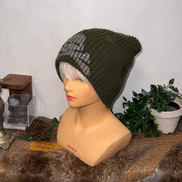 Khaki grunge damage skull loose beanie 