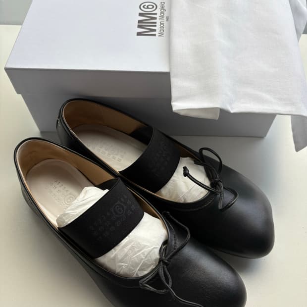 MM6 마르지엘라 아나토믹 발레리나 플랫