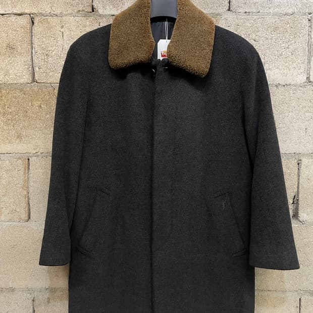 입생로랑 쉐르파 카라 싱글 울 코트 