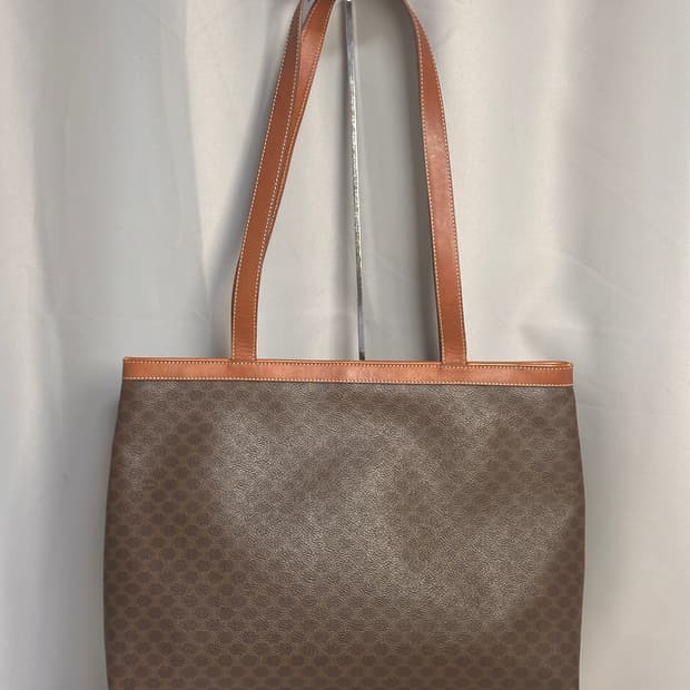 셀린느 마카담 브라운 PVC & 가죽 쇼퍼백