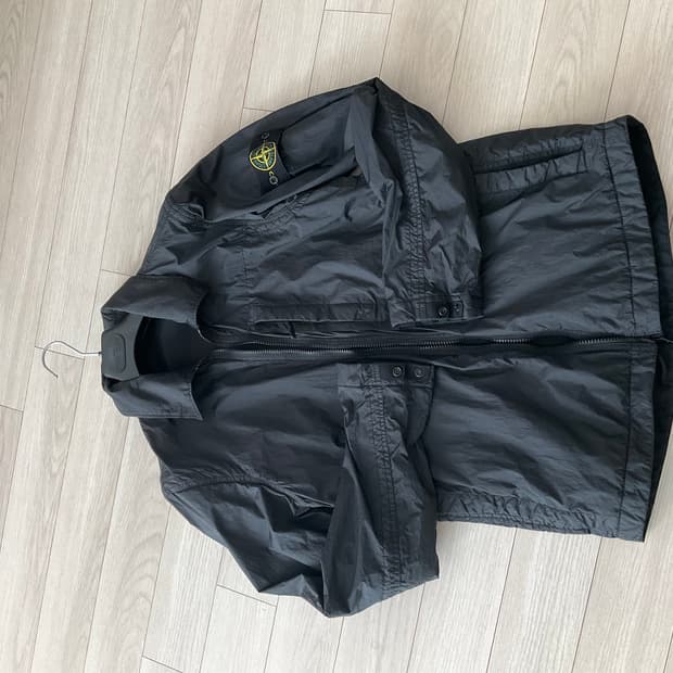 스톤아일랜드 크링클랩스 리나일론 오버셔츠 블랙 M