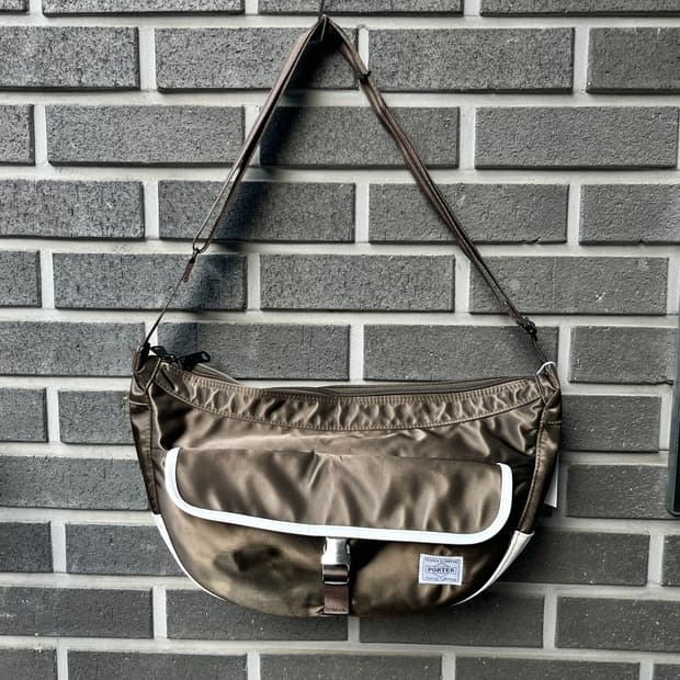 Porter 포터 호보백 올리브그린