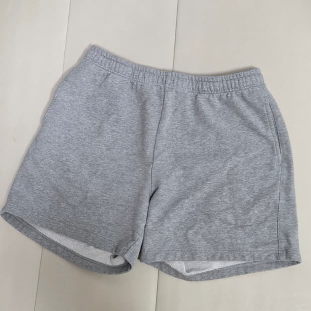 무신사스탠다드 플랫 테리 스웨트 쇼츠 L