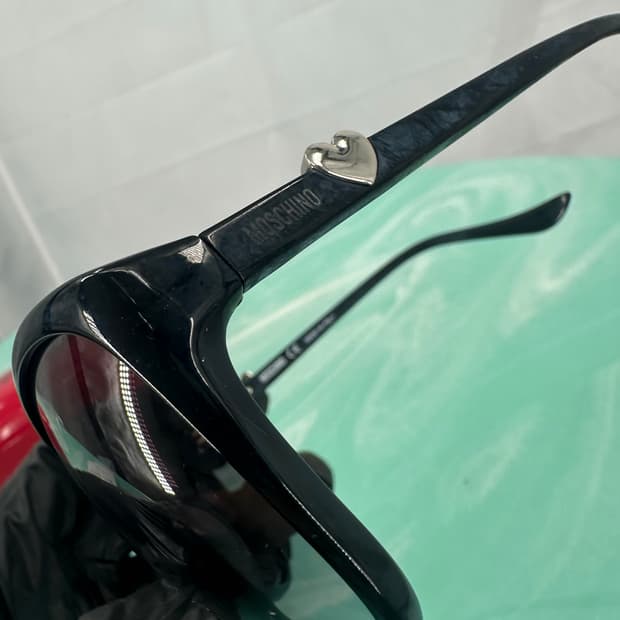 [새상품 무료배송] 모스키노 Made in Italy 선글라스 MO685