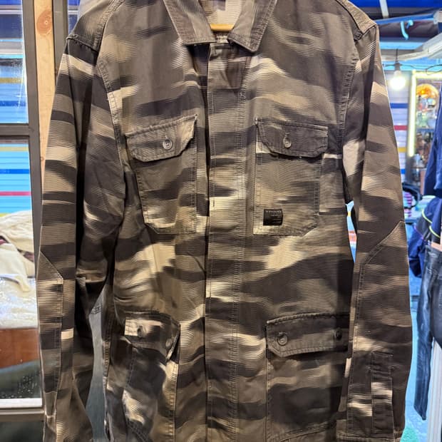 오클리 카모 밀리터리 자켓