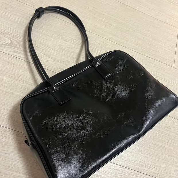 고세 빅시크 숄더백