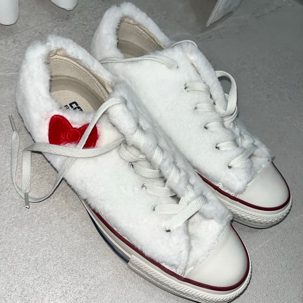 헬로키티 컨버스 운동화