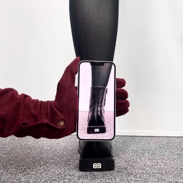 발렌시아가 부츠