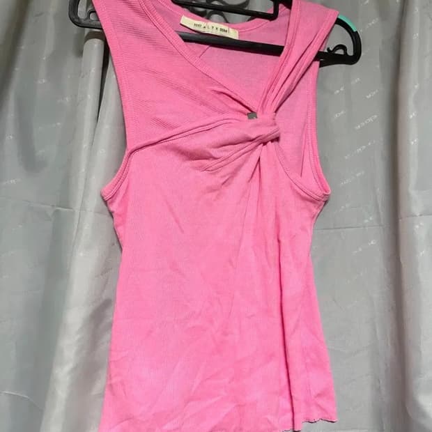 알릭스 alyx 슬리브리스 탑 나시 핑크