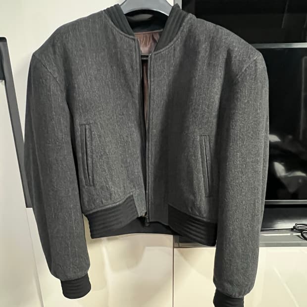 엘무드 세드릭 울 패디드 봄버 자켓 그레이 스트라이프 46사이즈