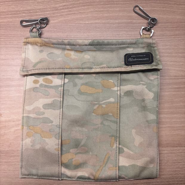 언더커버리즘 파우치