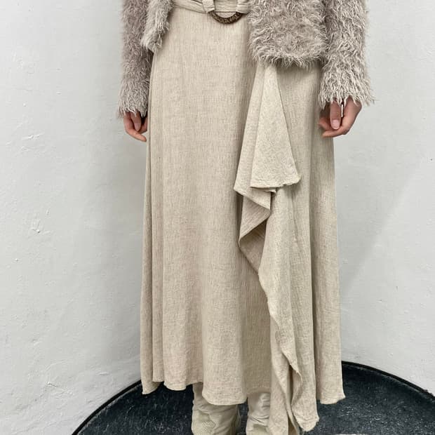 프릴 베이지 우드 스커트