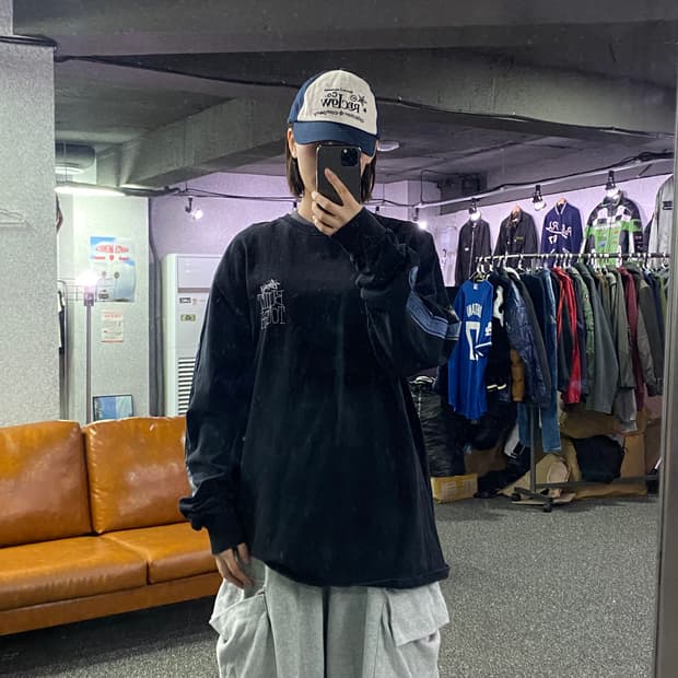 스투시 빌트터프 프린팅 빅로고 롱슬리브 블랙B3022  