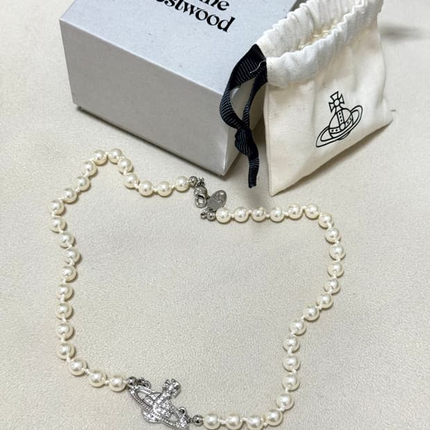 비비안웨스트우드 미니바스 진주초커 