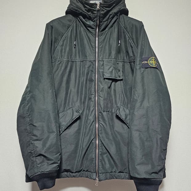 스톤아일랜드 다비드 LIGHT TC MICRO PILE 후드 자켓