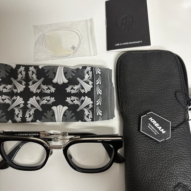 크롬하츠 안경 덕버터 블랙/실버