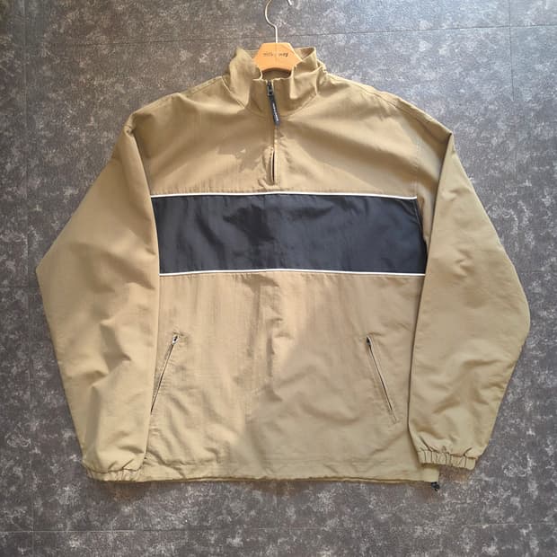 인사일런스 아노락 반집업 L사이즈