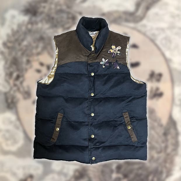 카라쿠리타마시 벨벳조끼 패딩