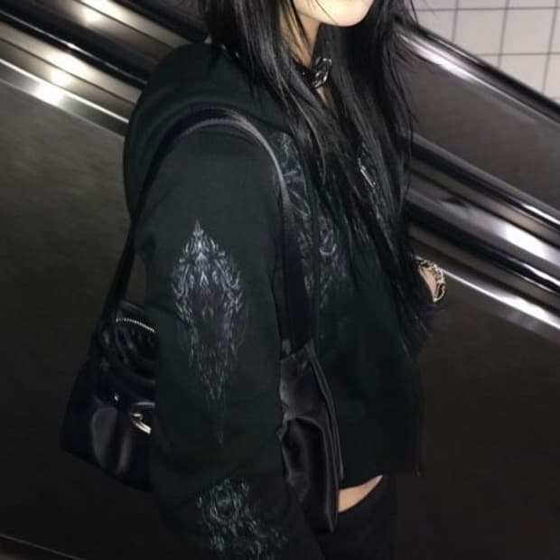 허그유어스킨 집업