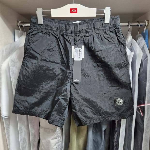 미시착 새상품 S-28,30 스톤아일랜드 메탈나일론 반바지 블랙