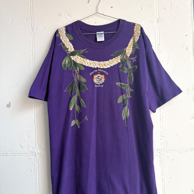 GILDAN t-shirt