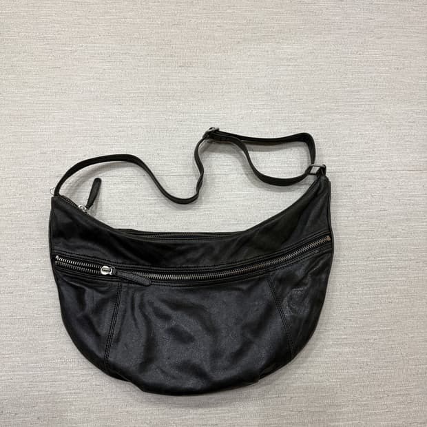 monkey time 레더 크로스백