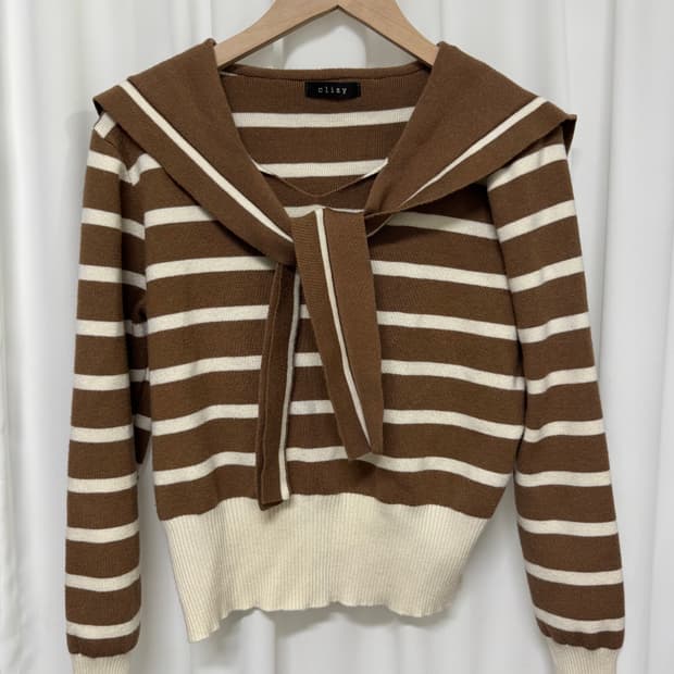 clizy클리지 세일러카라 비스코스 니트